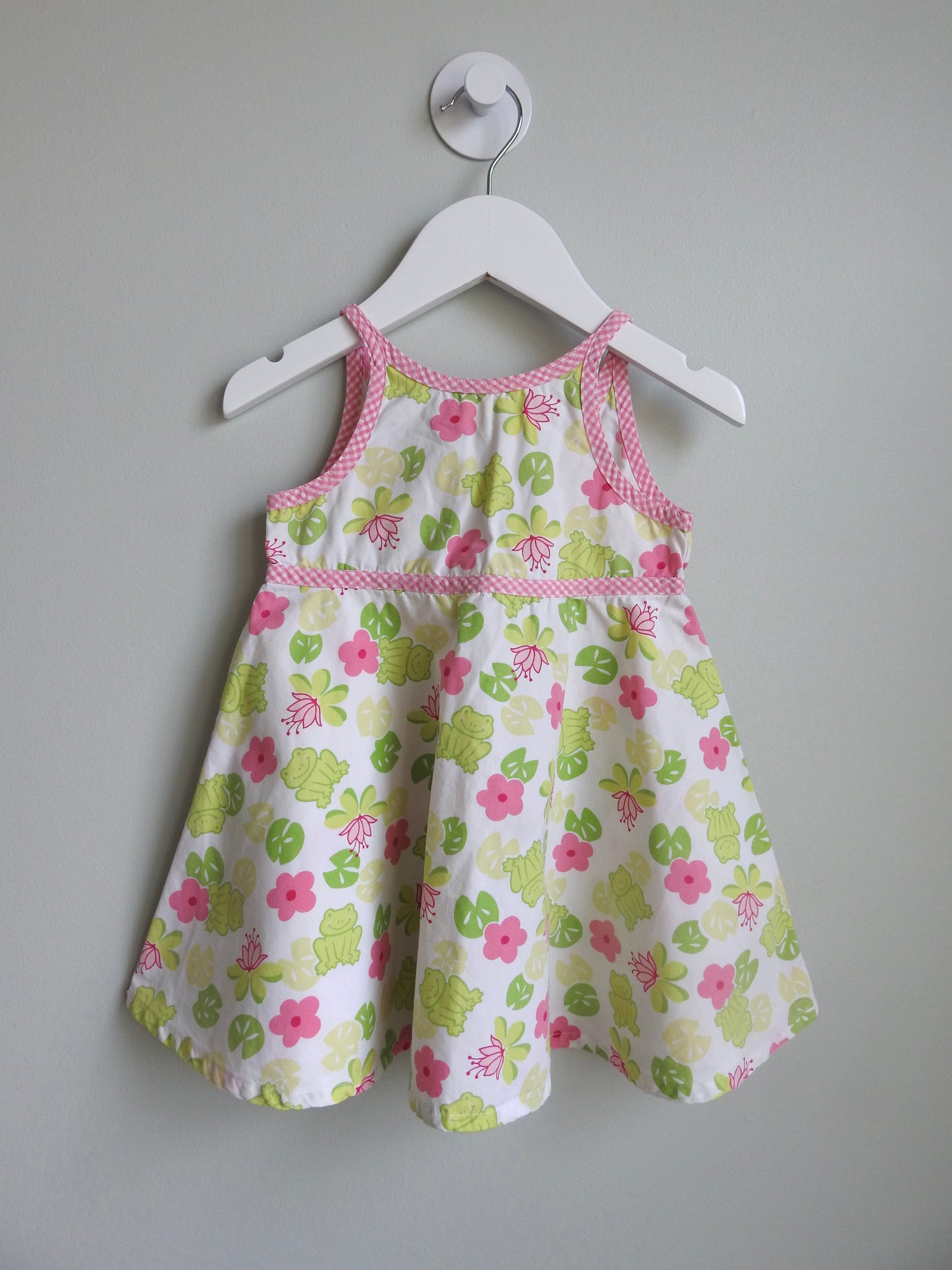 Vintage 2002 Gymboree Pink and Green Frog Dress 12-18M
