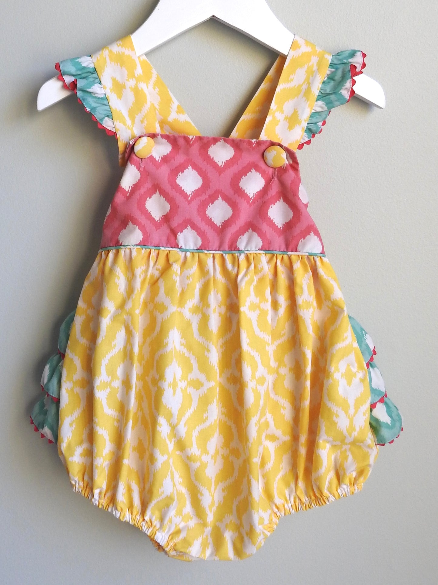 Shrimp & Grits Kids Yellow Pink Green Ruffle Romper 18M