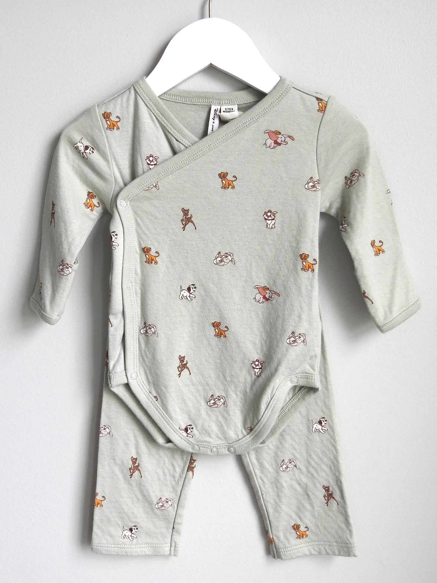 NWT Janie & Jack Disney Friends Green Baby Two Piece Set 3-6M