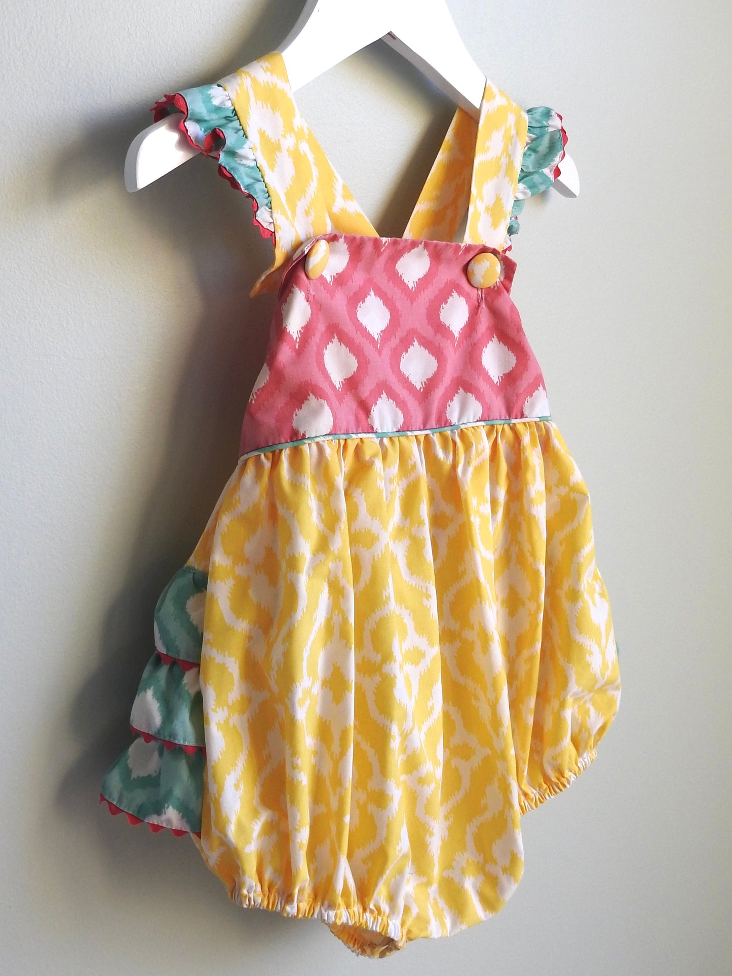 Shrimp & Grits Kids Yellow Pink Green Ruffle Romper 18M