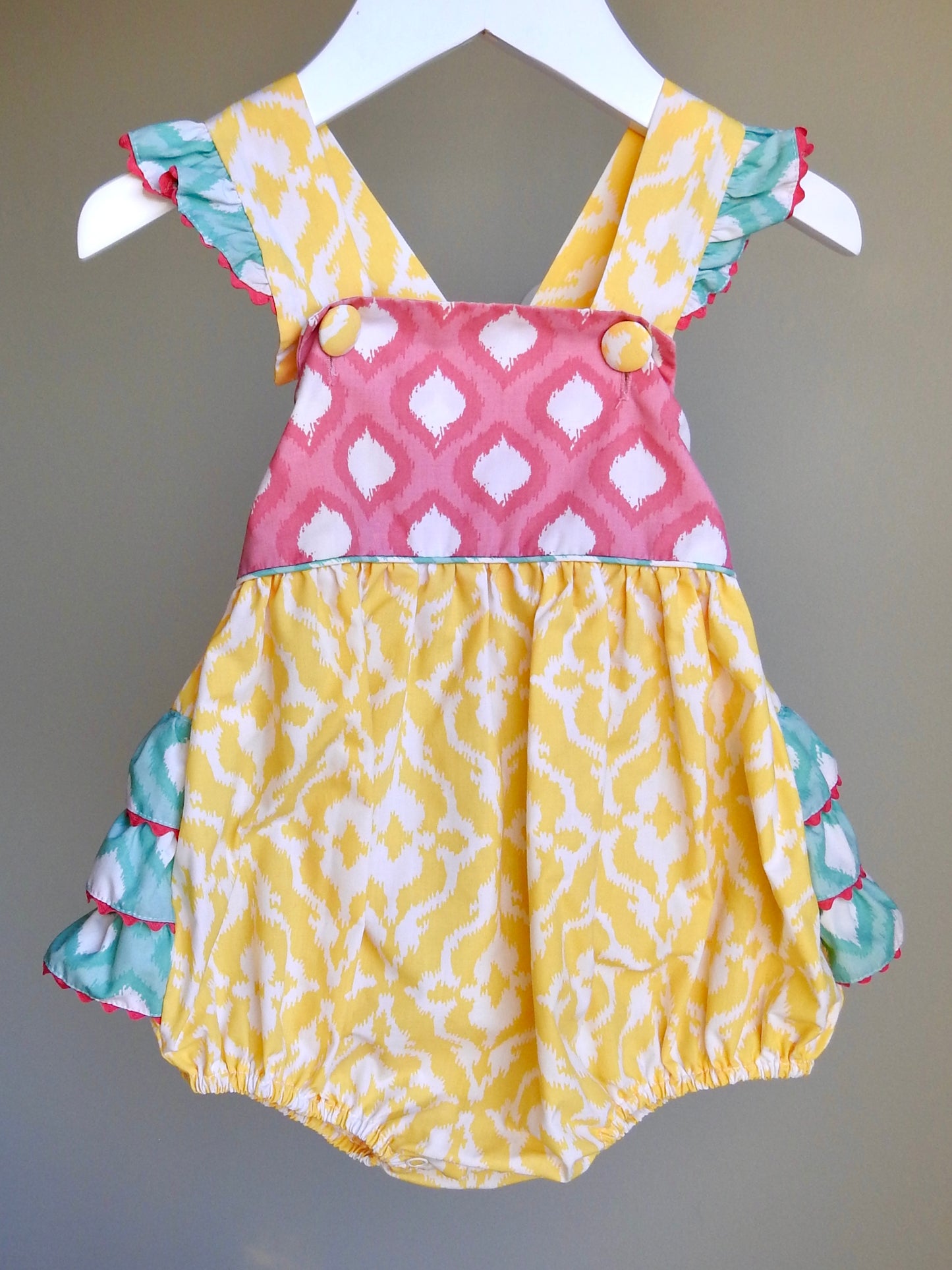 Shrimp & Grits Kids Yellow Pink Green Ruffle Romper 18M