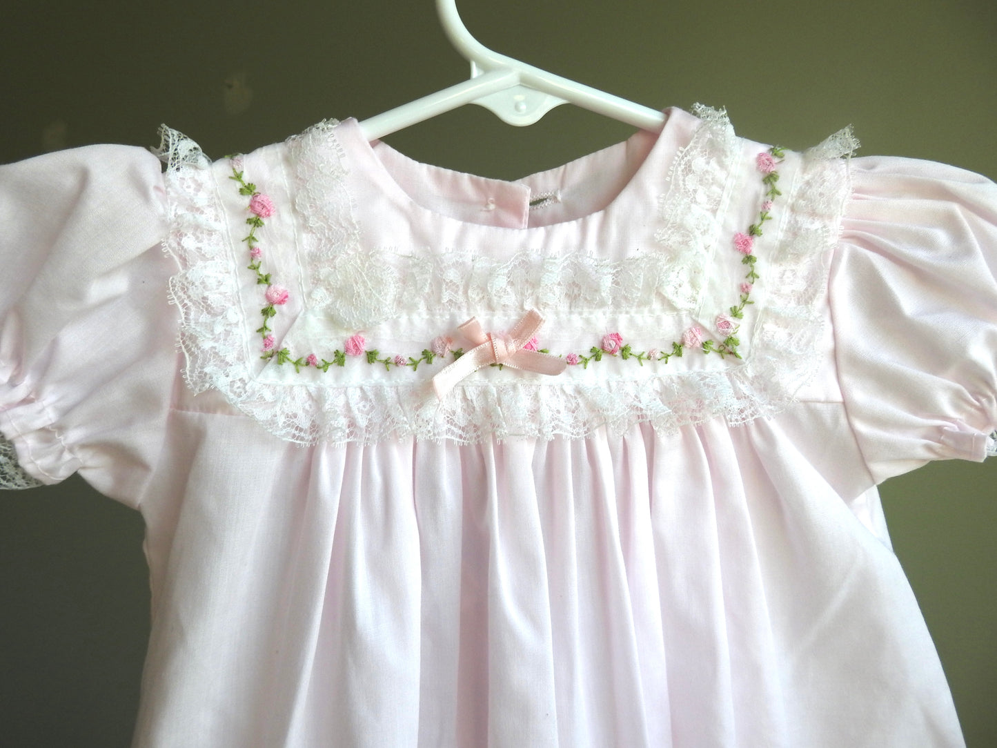 Vintage 80s/90s Alexis Pink Lace Gown 3-6M