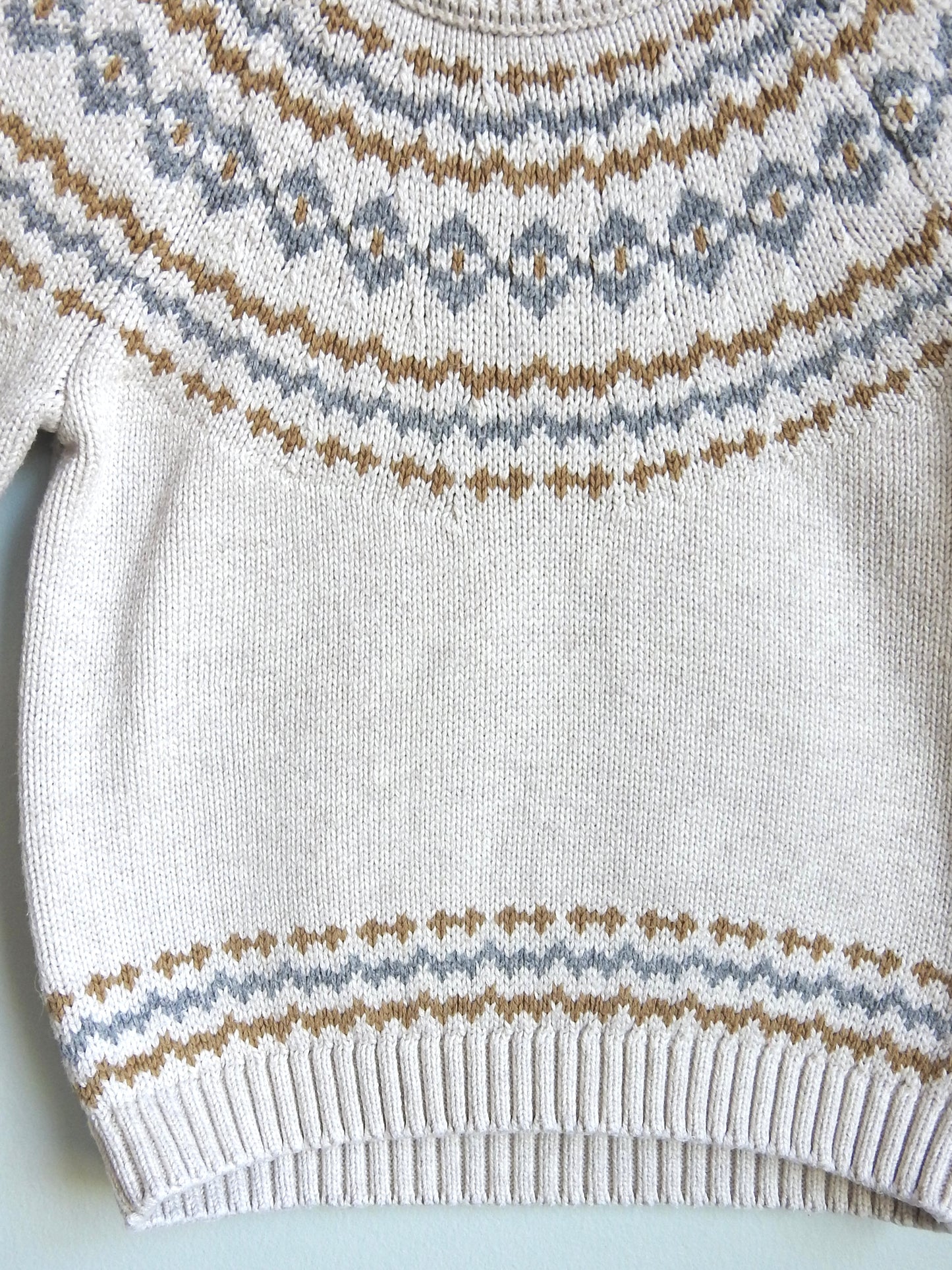 Little Planet by Carter’s Neutral Fair Isle Sweater 2Y